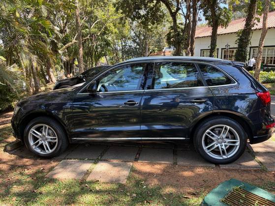 AUDI Q5 2.0 TFSI AMBIENTE 16V 225CV GASOLINA 4P AUTOMÁTICO